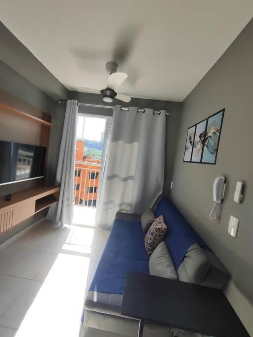 Apartamento Ape 707 B Com Varanda *