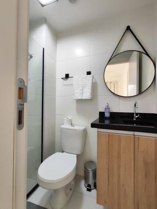Apartamento Ape 707 B Com Varanda