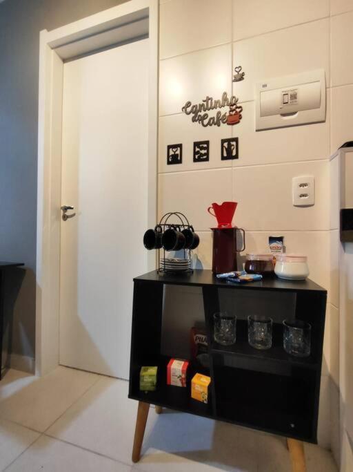 Apartamento Ape 707 B Com Varanda
